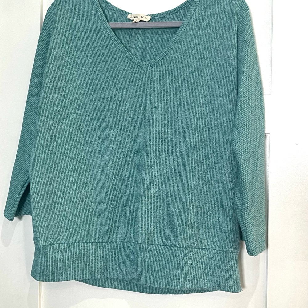 Agnes & Dora Seafoam V-Neck Knit